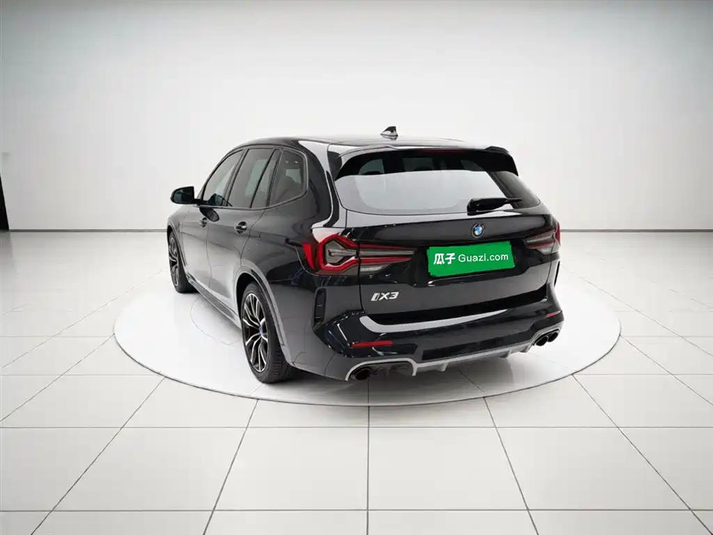 BMW iX3 2022 Leading Edition фото 5