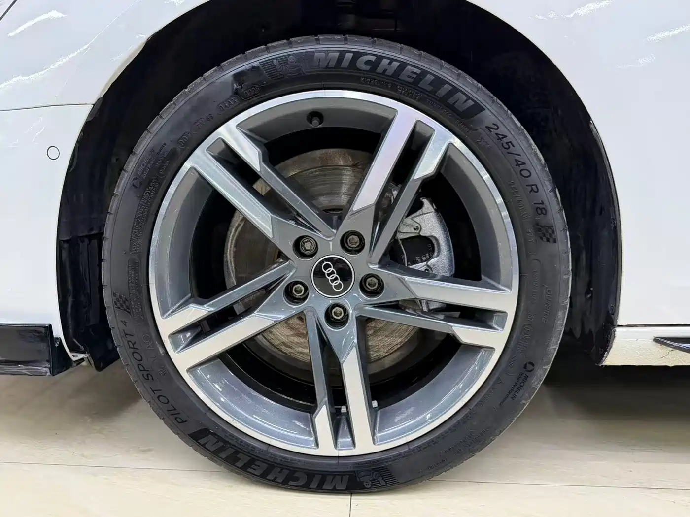 Audi A4L 2022 40 TFSI Luxury Dynamic фото 11