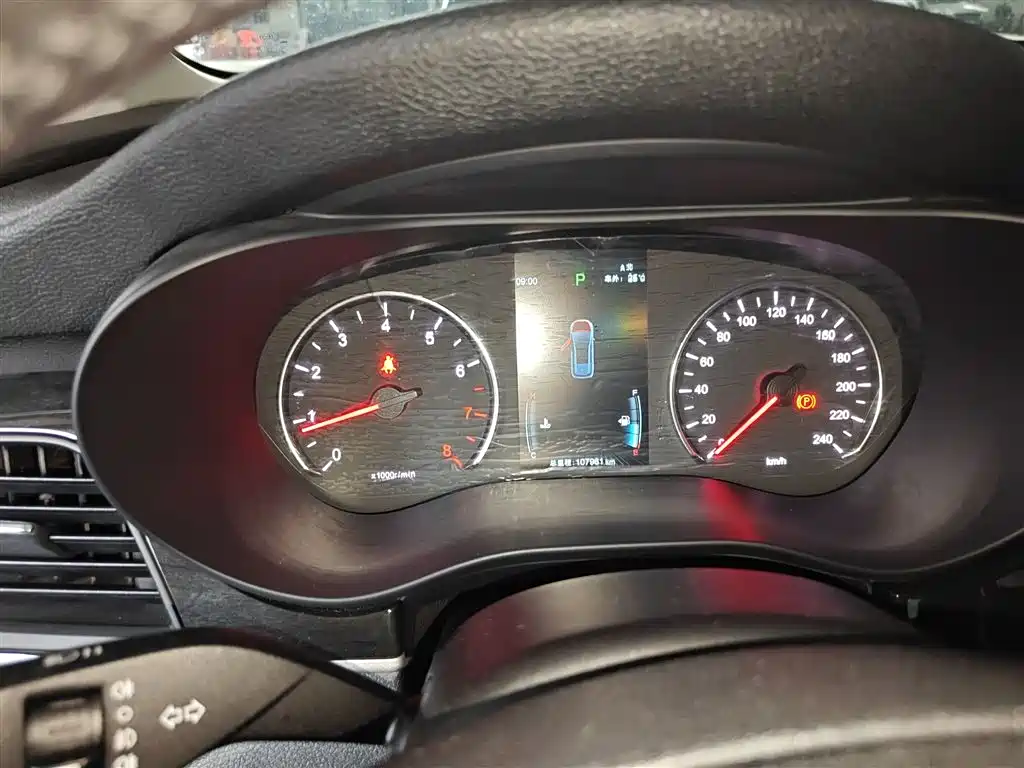 BYD Song MAX 2019 1.5T Auto Smart Connected Sunroof 6-seater China VI фото 4