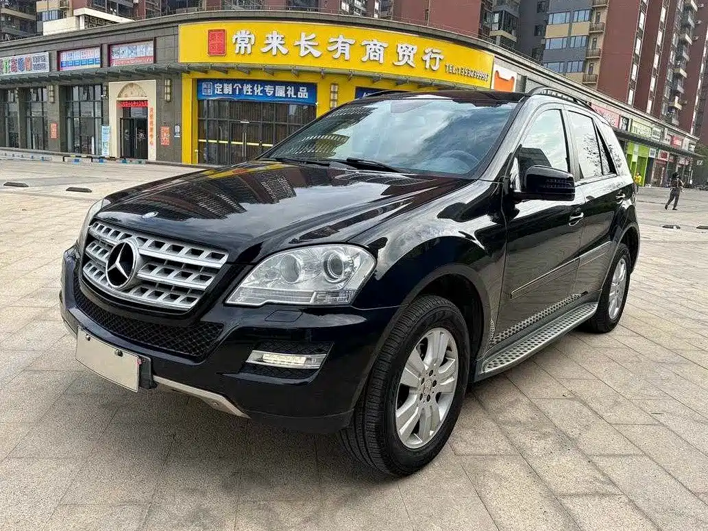 Mercedes-Benz M-Class 2010 ML 300 4MATIC