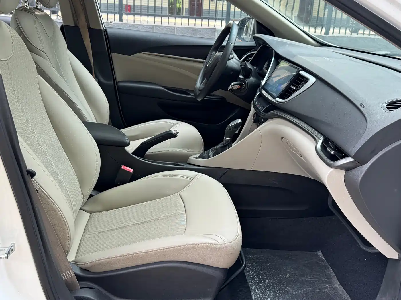 Buick Excelle 2017 15N Automatic Elite фото 10