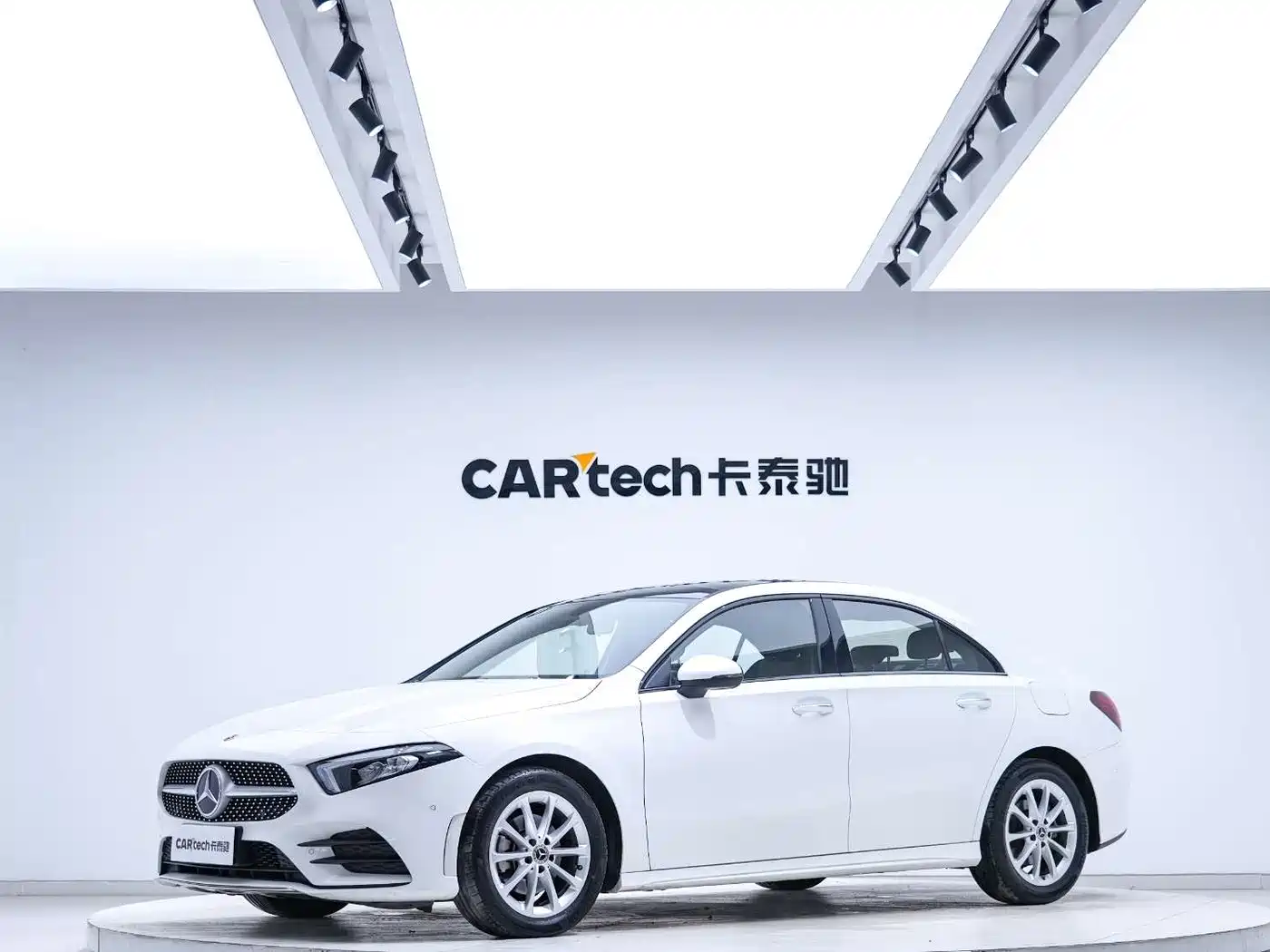 Mercedes-Benz A-Class 2021 A 200 L Sport Sedan Fashion Edition
