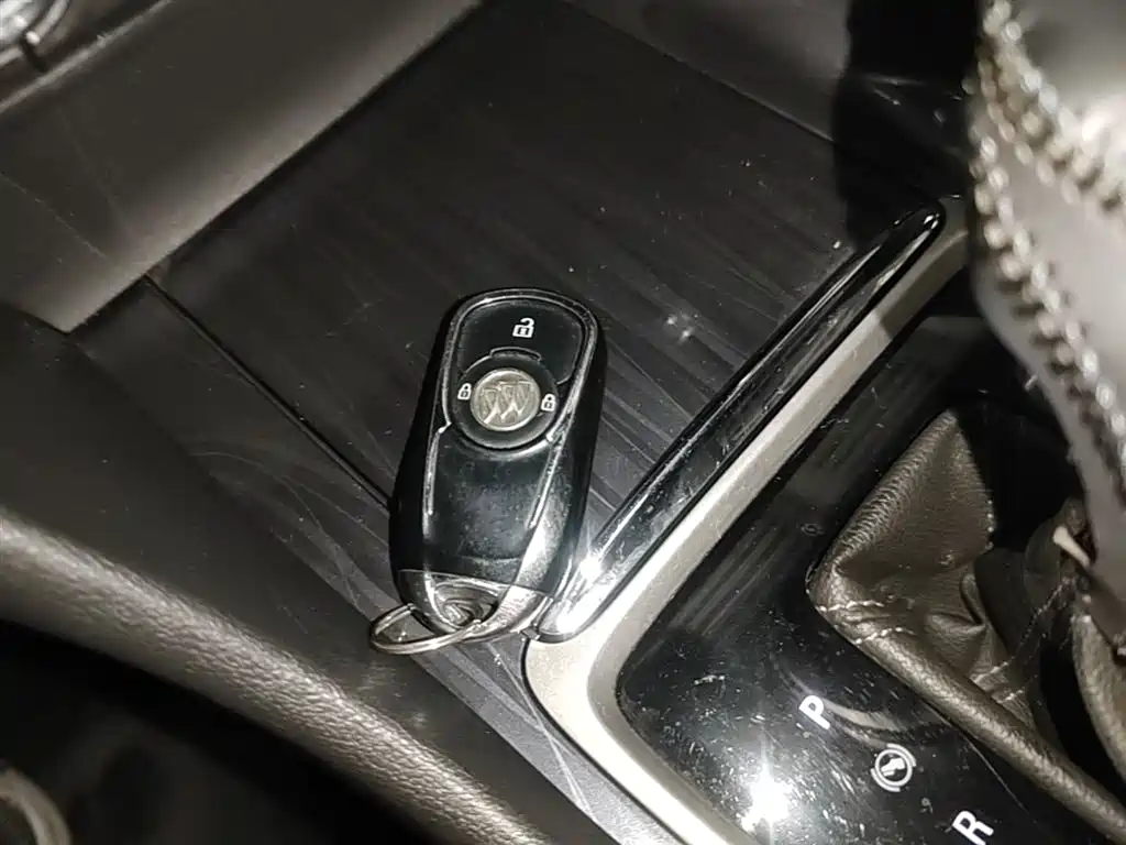 Buick GL6 2019 Model 18T 5-Seater Connected Luxury Version China V фото 9