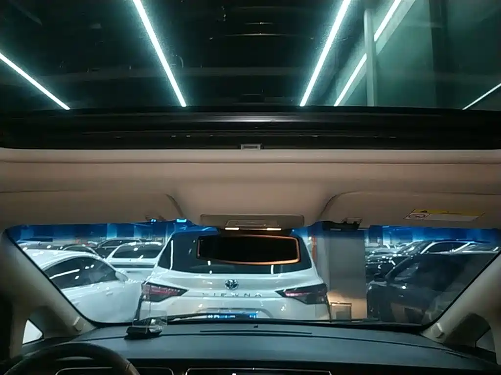 Buick GL8 2018 28T Luxury Model China VI фото 18