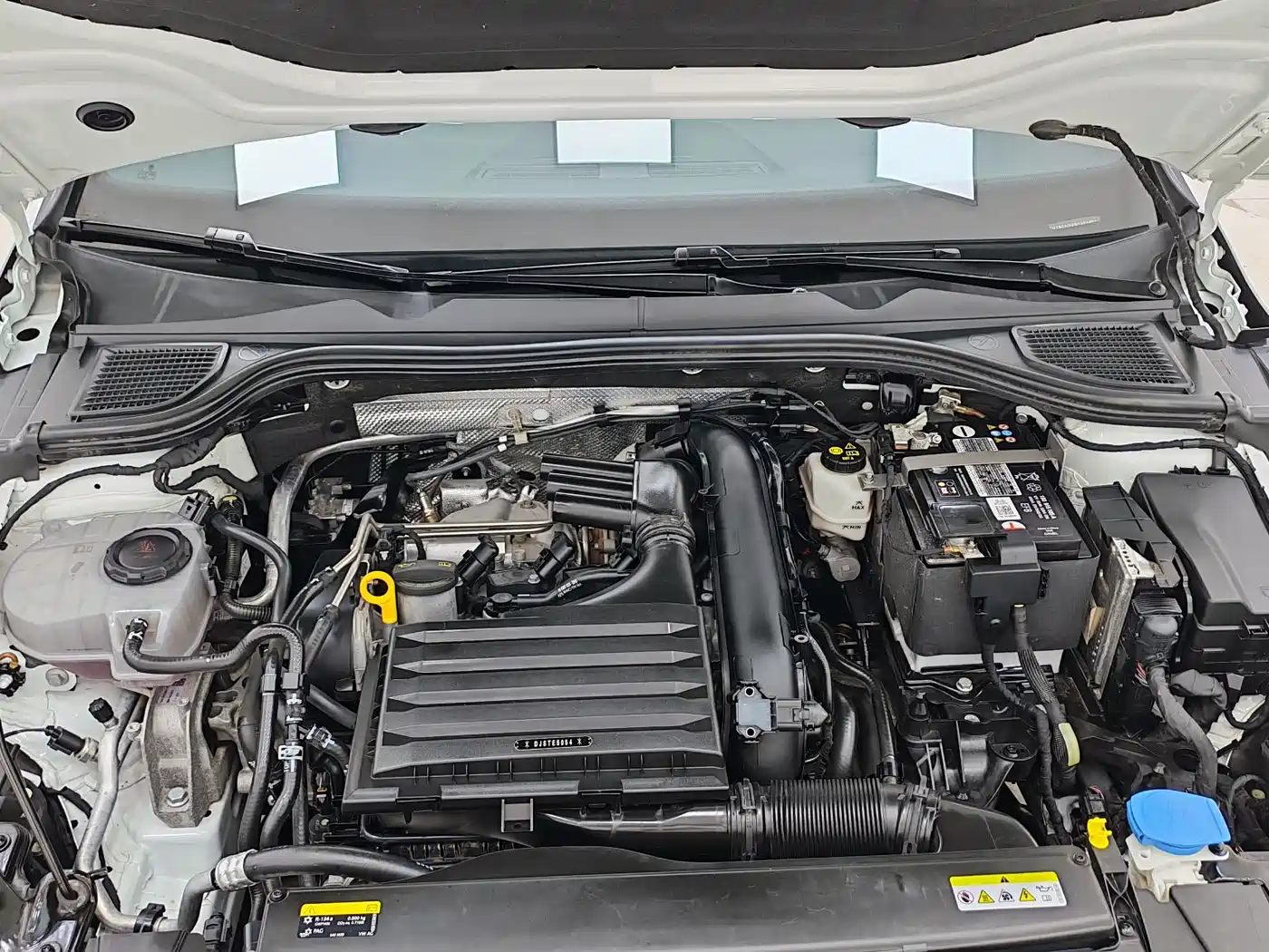 Volkswagen Golf 2023 280TSI DSG R-Line Lite фото 19
