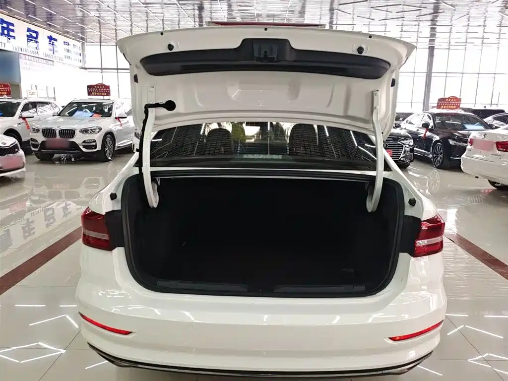 Volkswagen Lavida 2021 280TSI DSG Comfort Edition фото 15