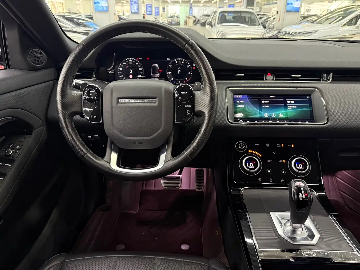 Land Rover Range Rover Evoque 2021 Range Rover Evoque L 249PS R-Dynamic S Performance Edition фото 14