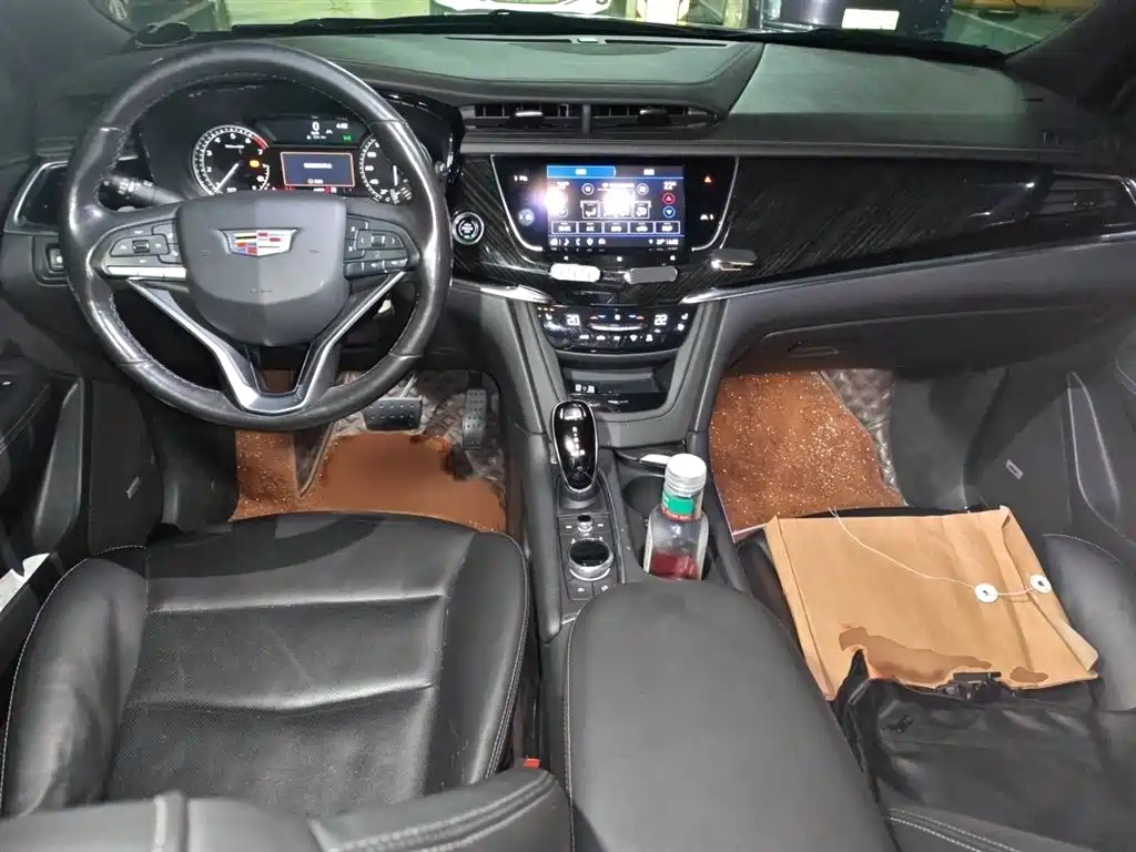 Cadillac XT6 2021 28T 6-Seater AWD Luxury фото 13