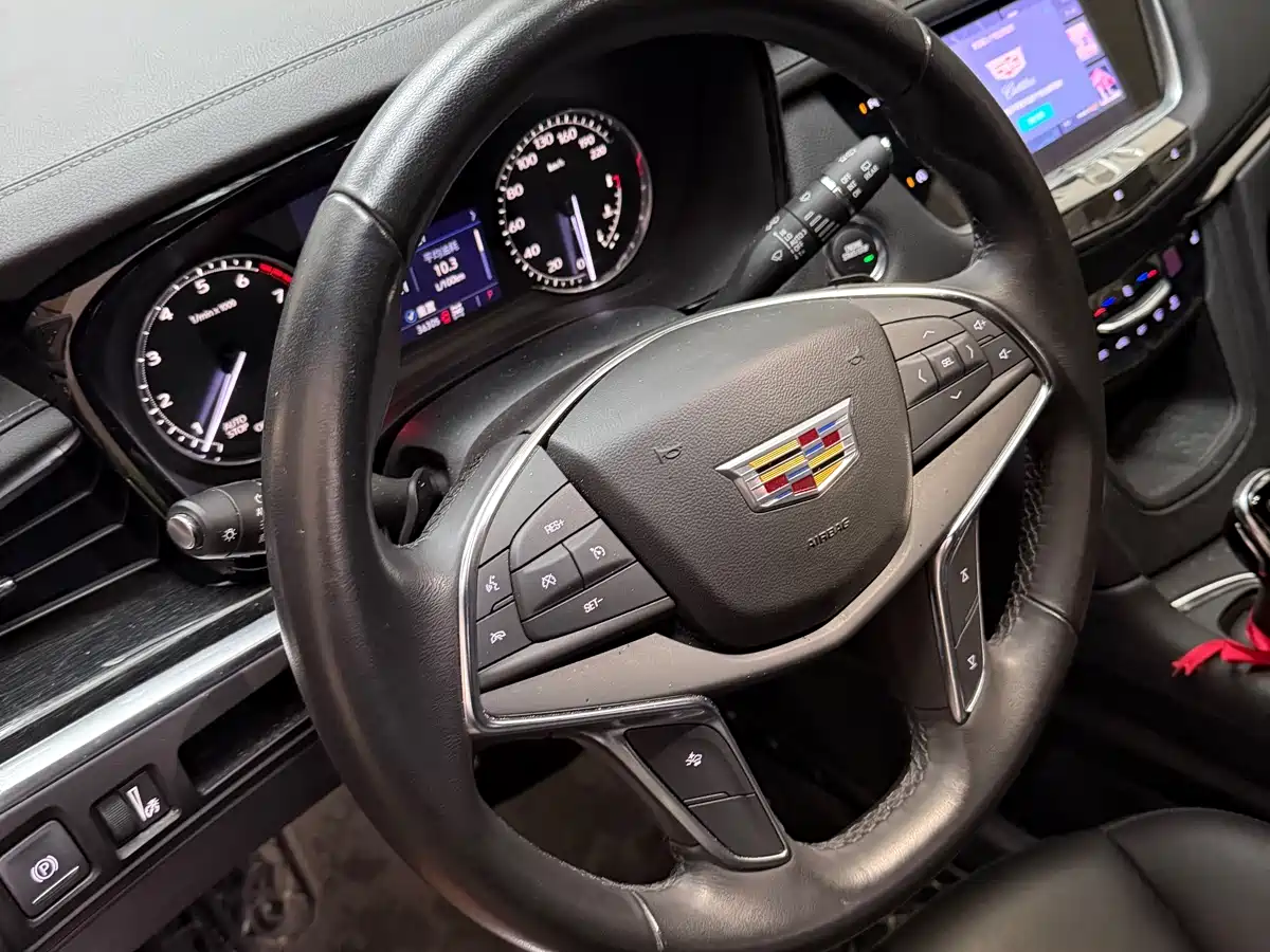 Cadillac XT5 2021 28T 4WD Luxury фото 12