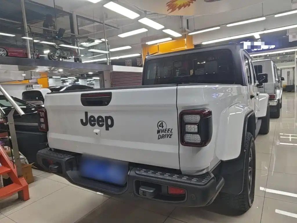 Jeep Gladiator 2023 2023 3.6L Overland