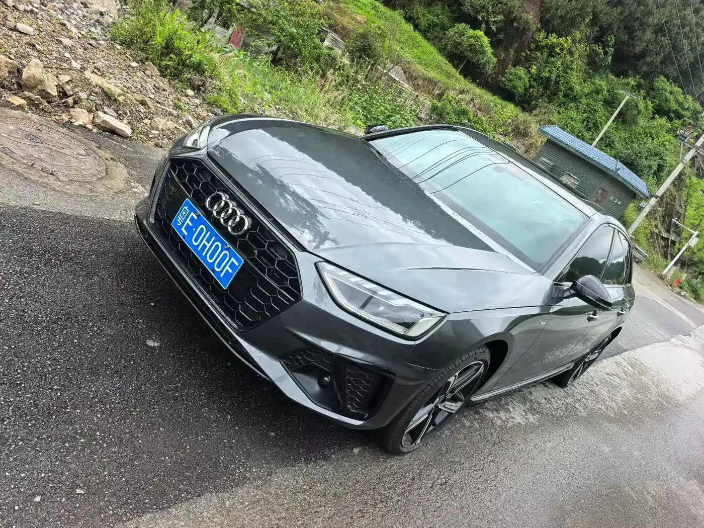 Audi A4L 2025 2 Million Celebration Edition 40 TFSI Fashion Dynamic