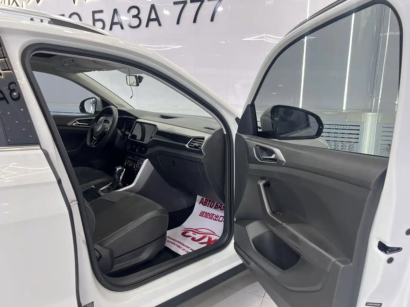 Volkswagen T-Cross, миниатюра 18