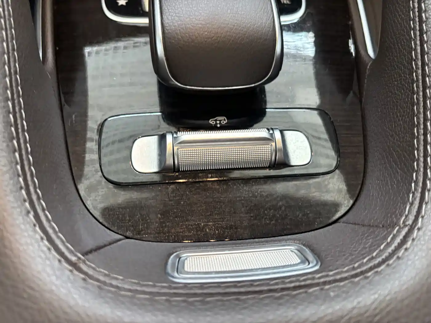 Mercedes-Benz GLE, миниатюра 17