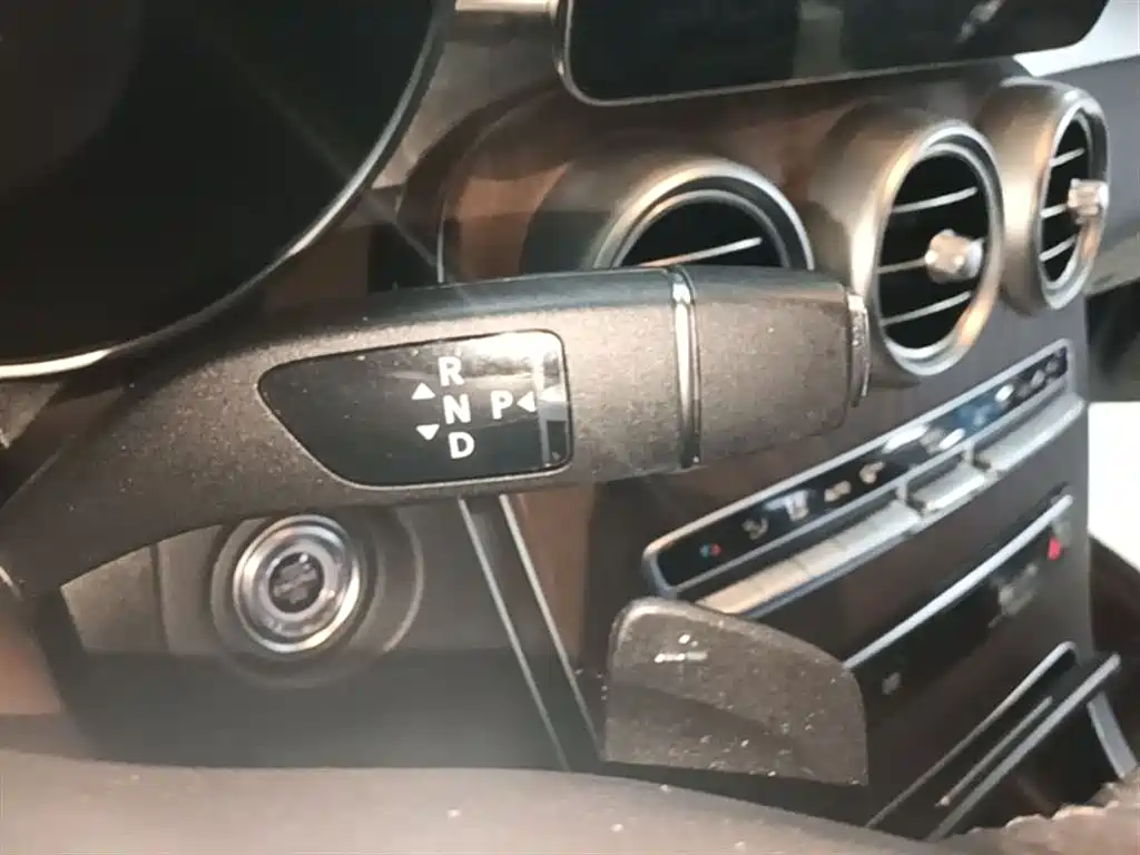 Mercedes-Benz GLC 2020 Facelift GLC 260 L 4MATIC Dynamic фото 14