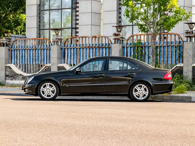 Mercedes-Benz E-Class 2007 Model E 230 Elegance — фото 4