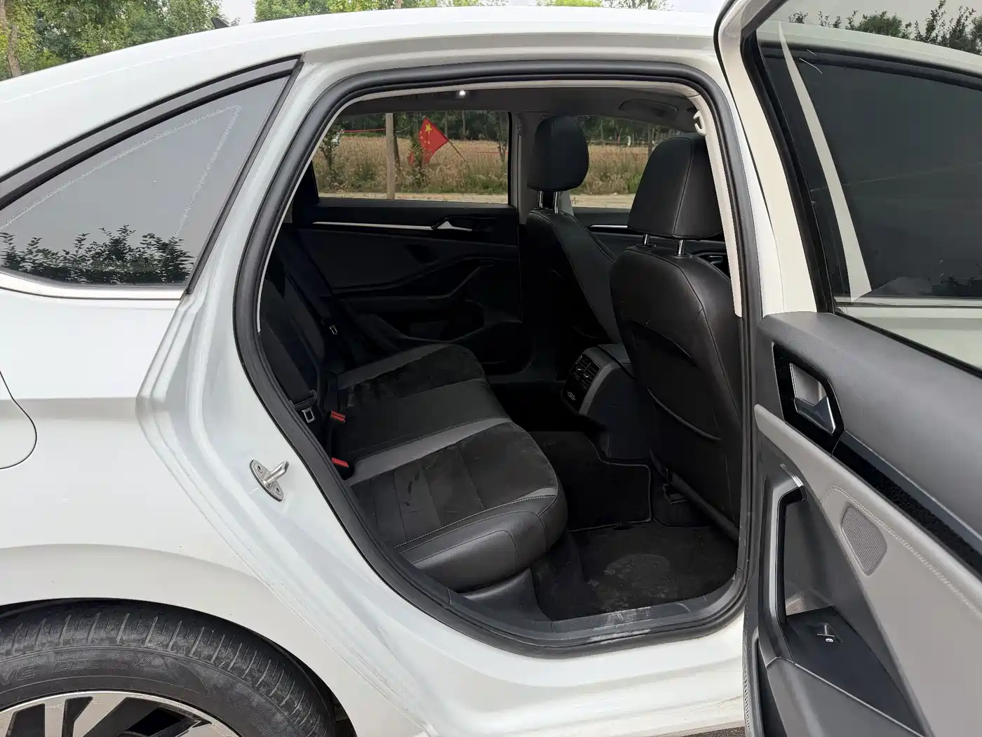 Volkswagen Sagitar 2021 280TSI DSG Comfort Smart Connect Edition фото 14