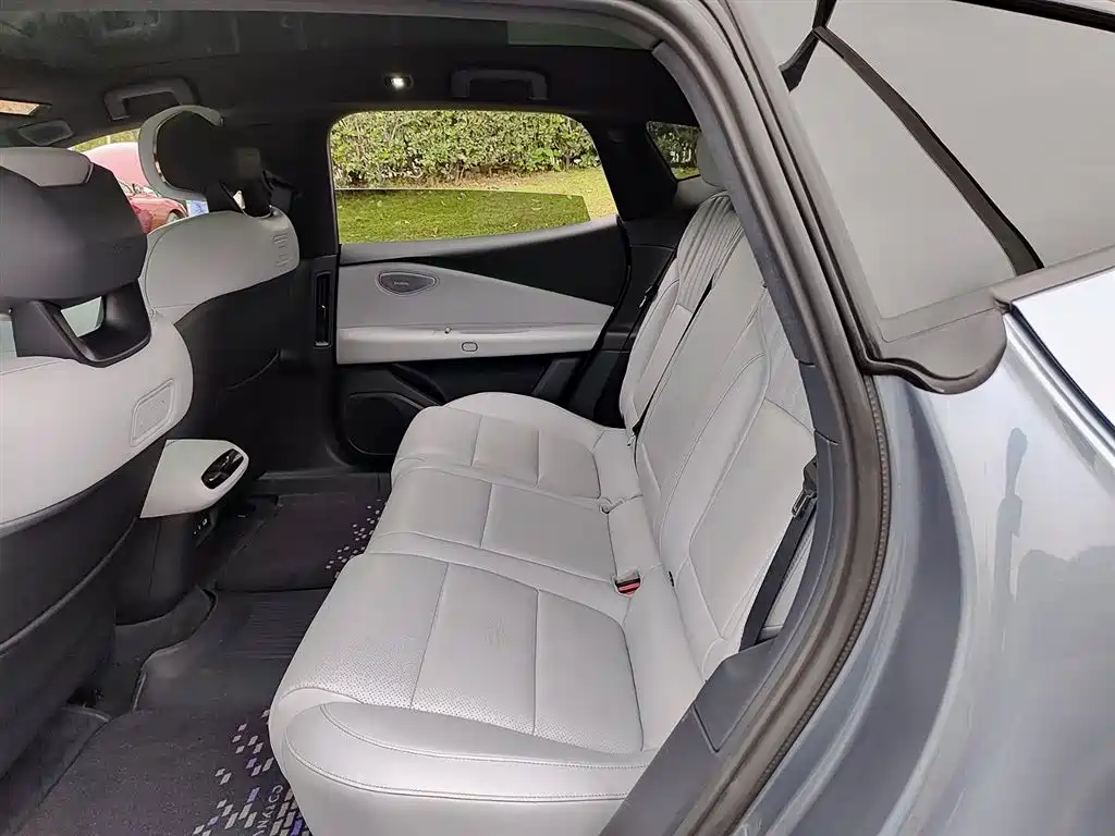 Lynk & Co Z10 2025 95kWh 702km AWD Smart Drive Ultra фото 8