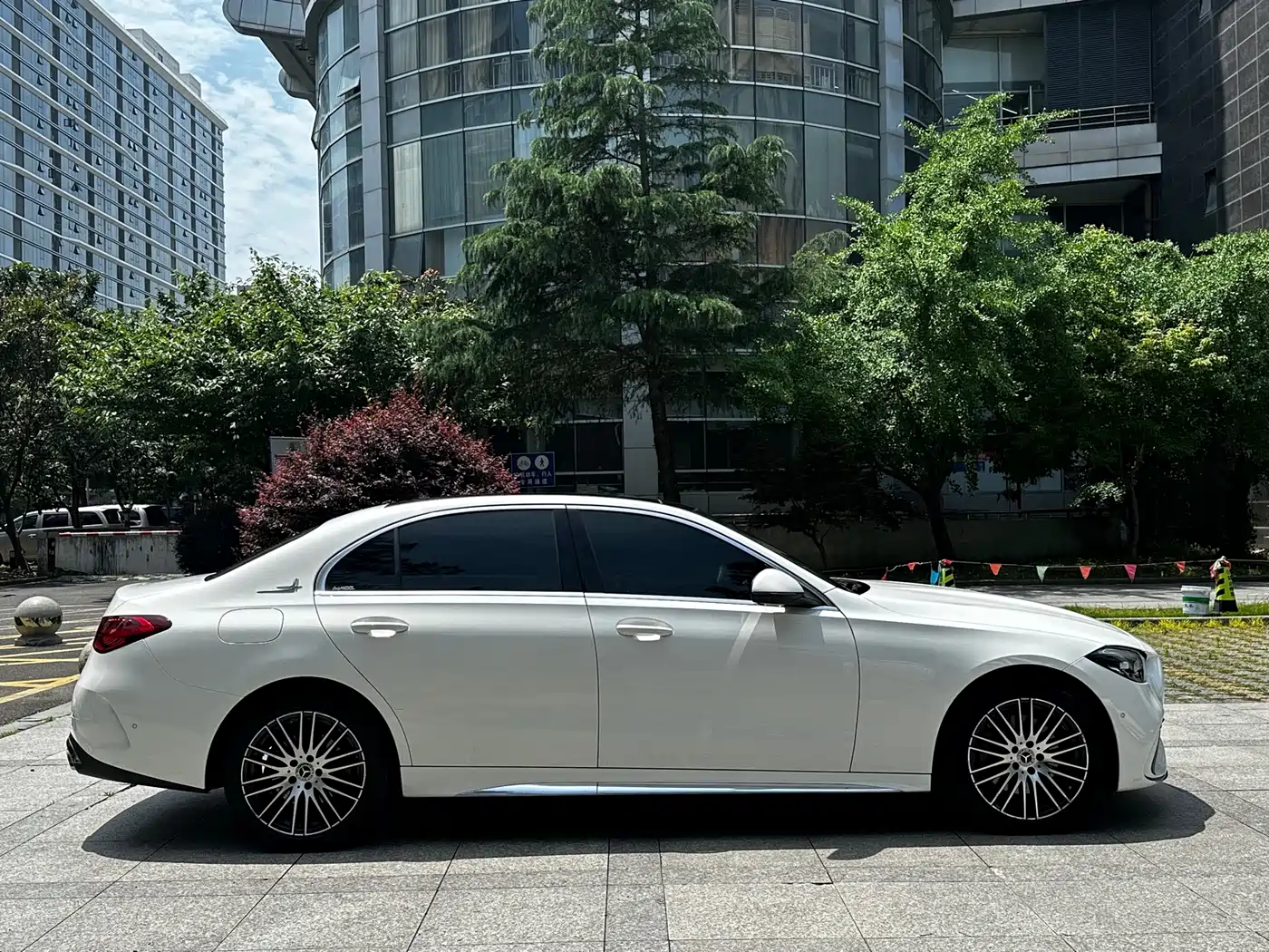 Mercedes-Benz C-Class 2023 C 260 L Sport фото 4