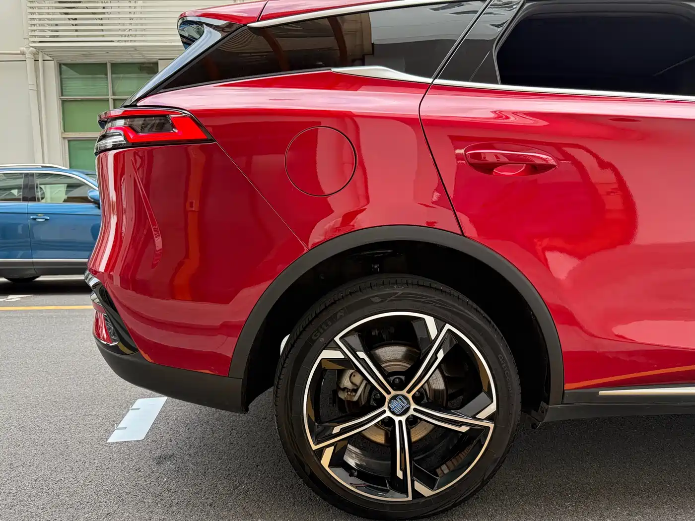 BYD Tang New Energy 2021 DM-i 112KM Premium фото 37