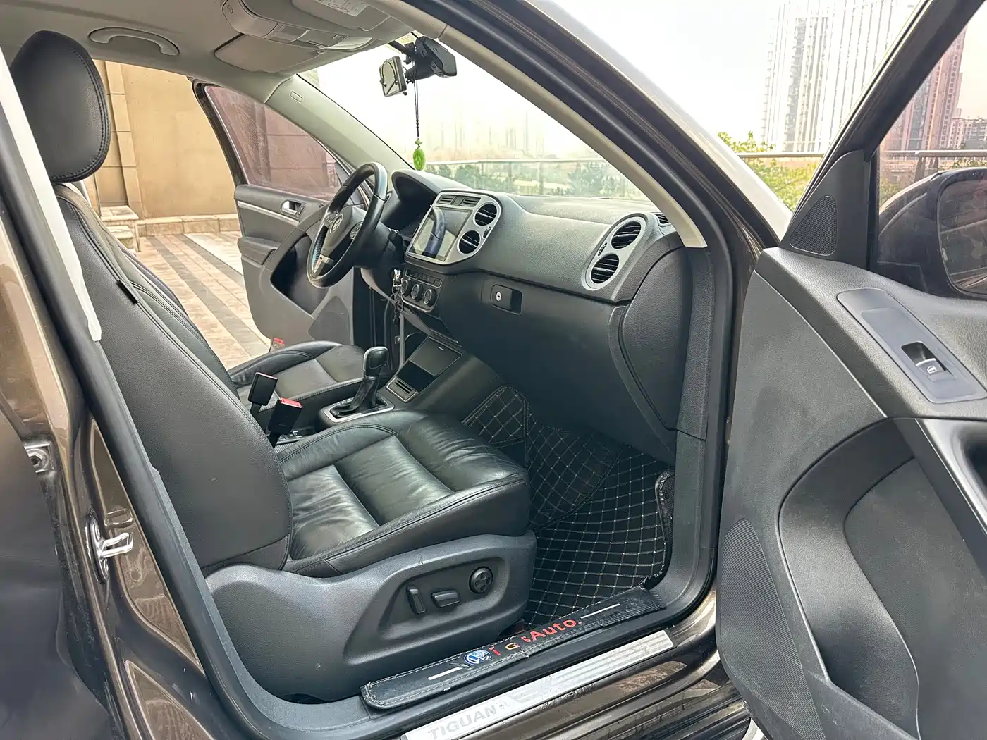 Volkswagen Tiguan 2015 1.8TSI Automatic 2WD Comfortline фото 12