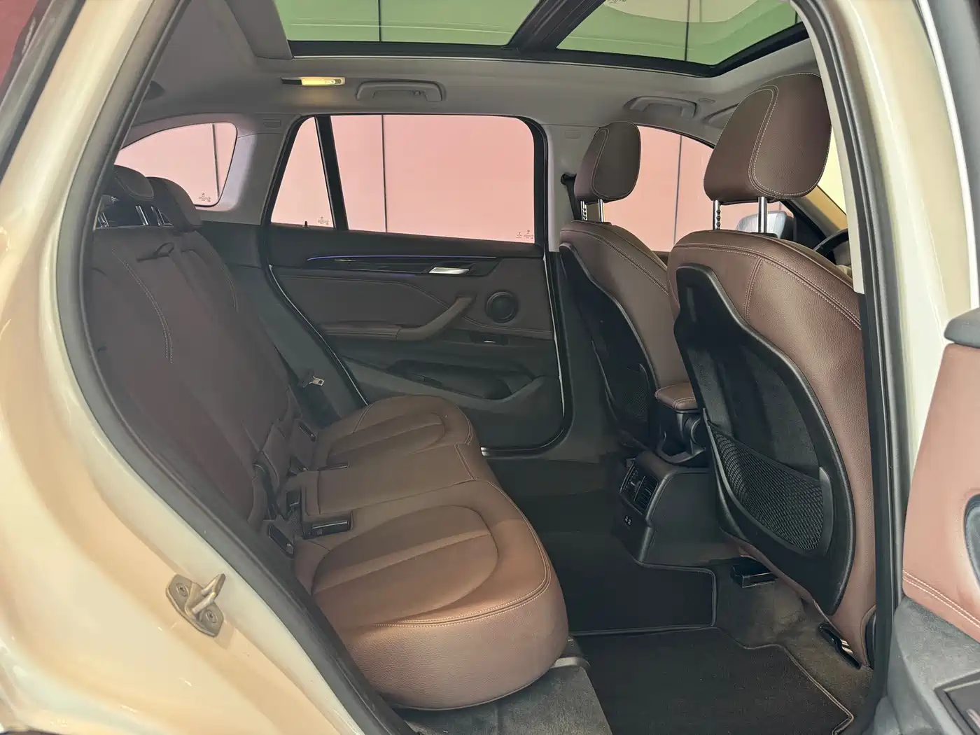 BMW X1 2020 sDrive20Li Premium Edition фото 9