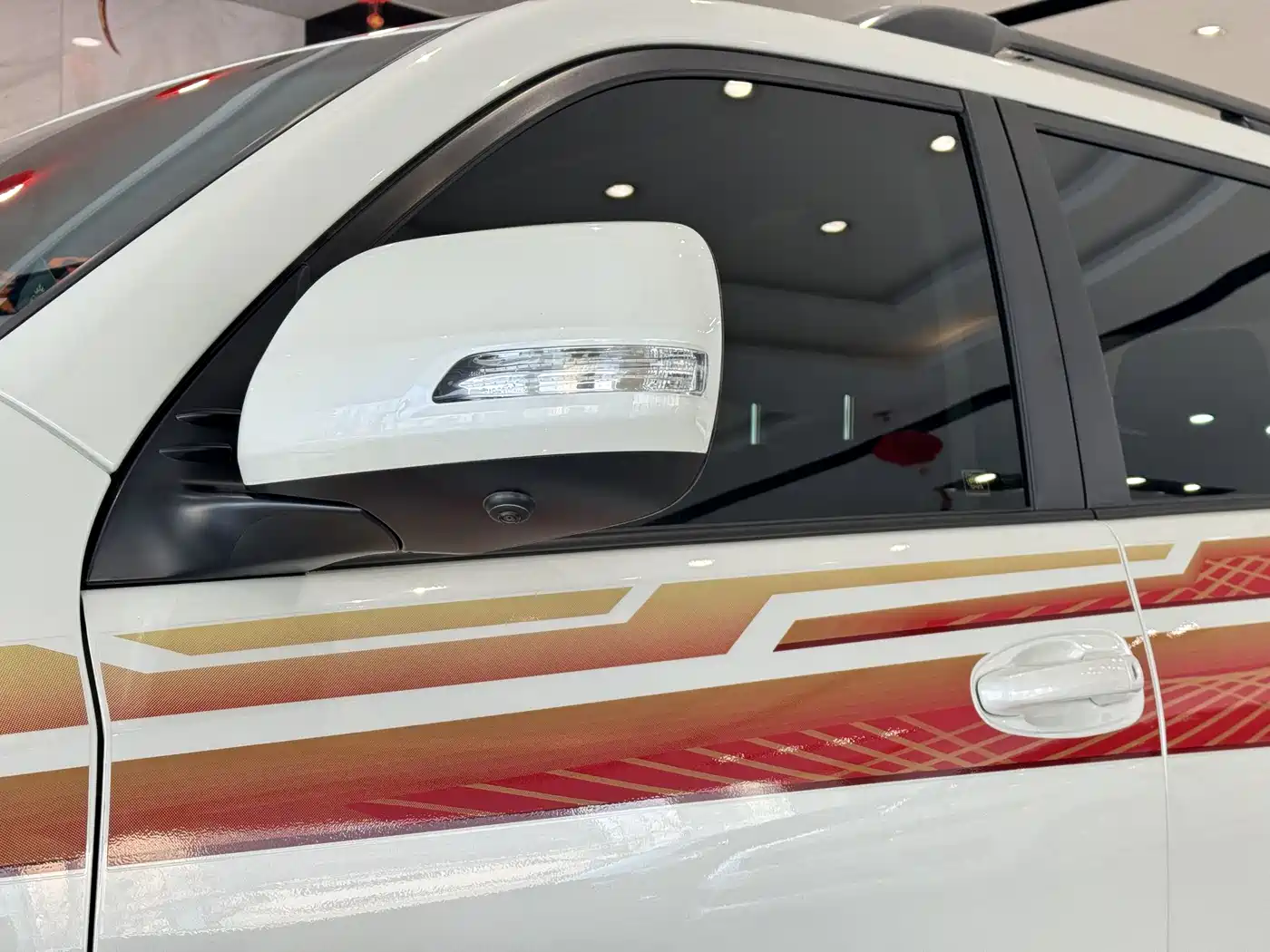 Toyota Prado 2019 3.5L Automatic TX-L Zunxiang Edition with Rear-mounted Spare Tire фото 4