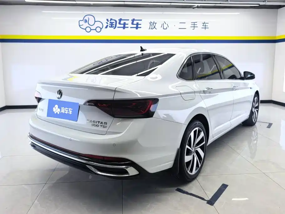 Volkswagen Sagitar, миниатюра 3