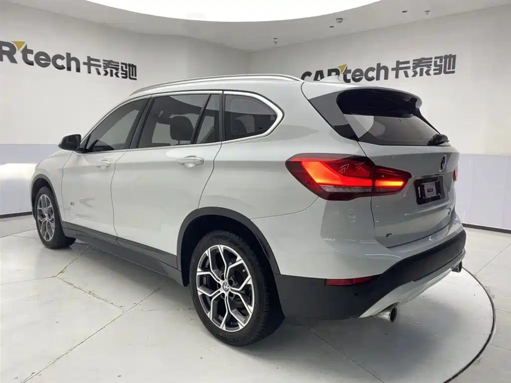 BMW X1 2020 sDrive25Li Leading Model фото 7