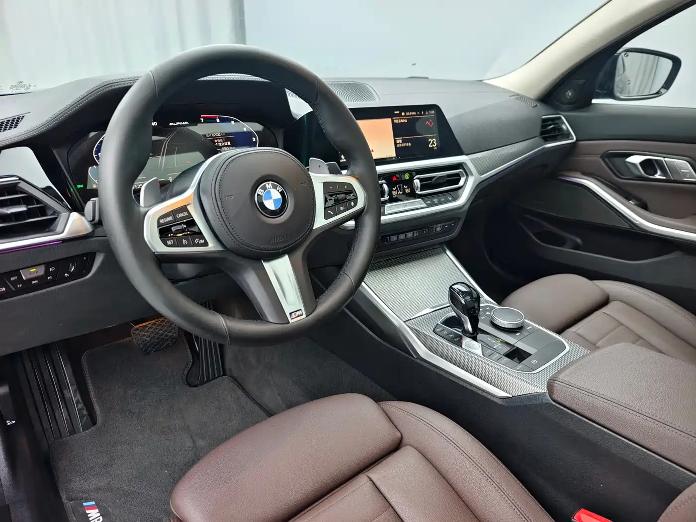 BMW 3 Series 2020 325Li M Sport Black Night Package фото 10