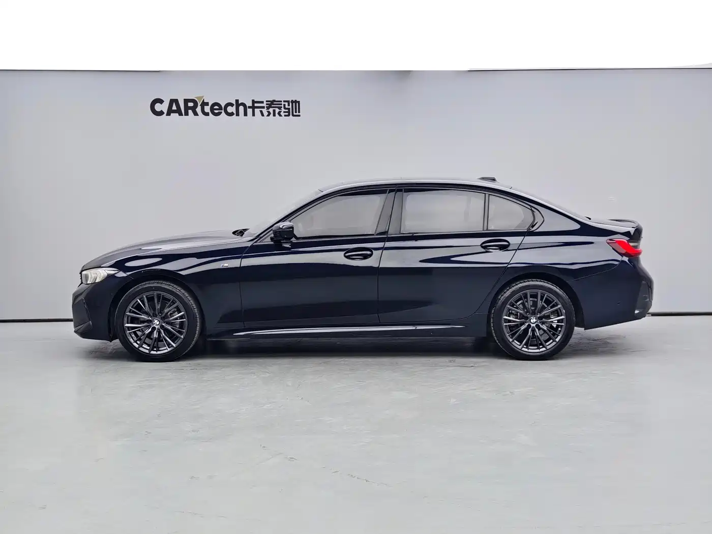 BMW 3 Series 2023 325Li M Sport Black Night Package фото 3