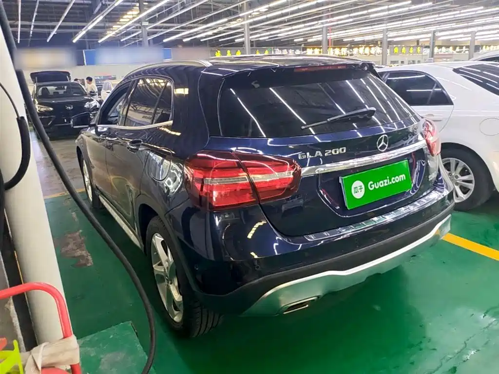 Mercedes-Benz GLA 2017 GLA 200 Dynamic фото 5