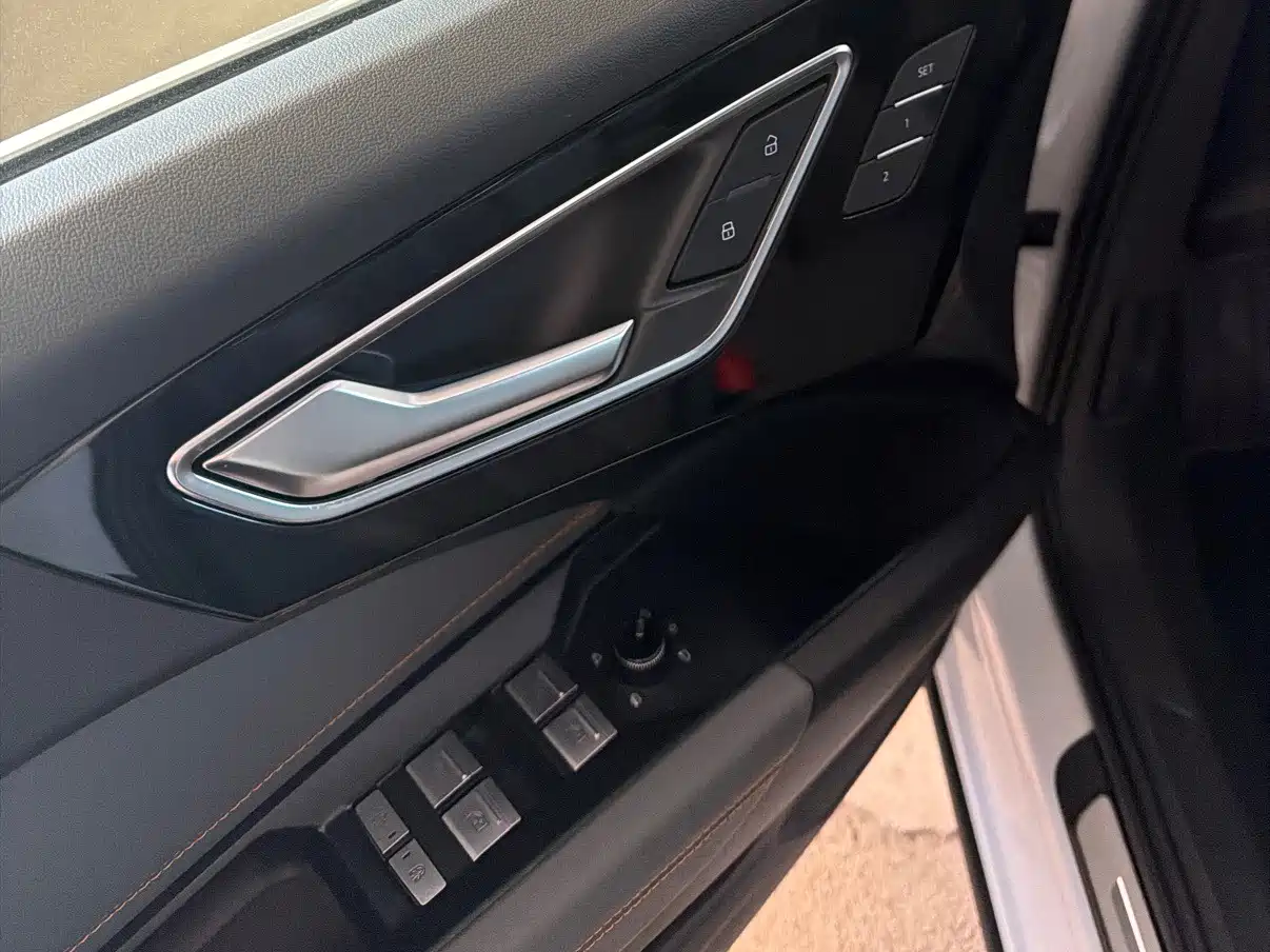 Audi Q4 e-tron 2025 2024 40 e-tron Creation Edition