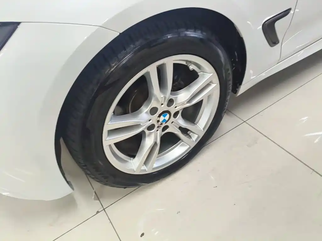 BMW 3 Series GT 2021 2020 320i M Sport Package