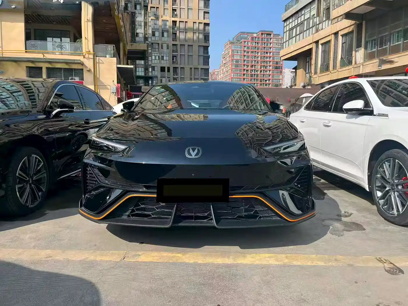 CHANGAN UNI-V