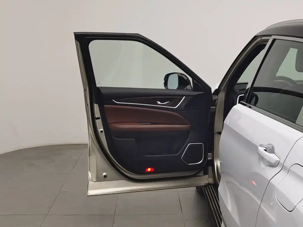 Honda UR-V 2018 2017 370TURBO 2WD Premium Edition China V