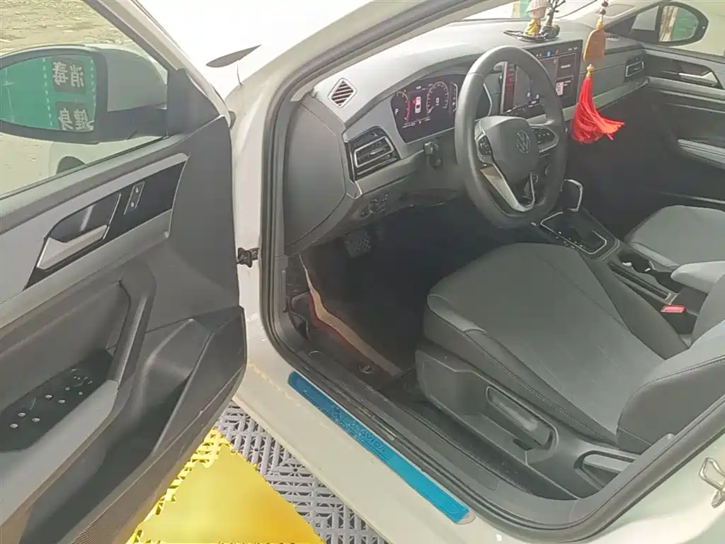 Volkswagen Lavida 2024 Model 1.5L Automatic Starlight 5 Million Edition фото 16