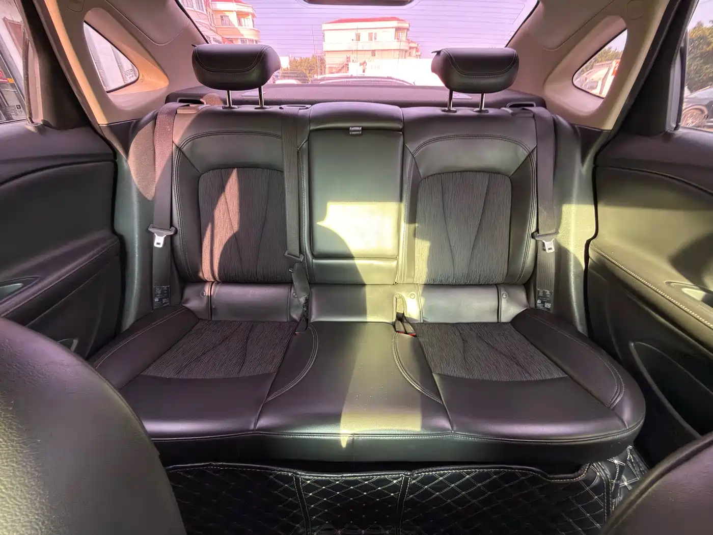 Buick Verano 2016 2015 Sedan 20T Dual-clutch Leading