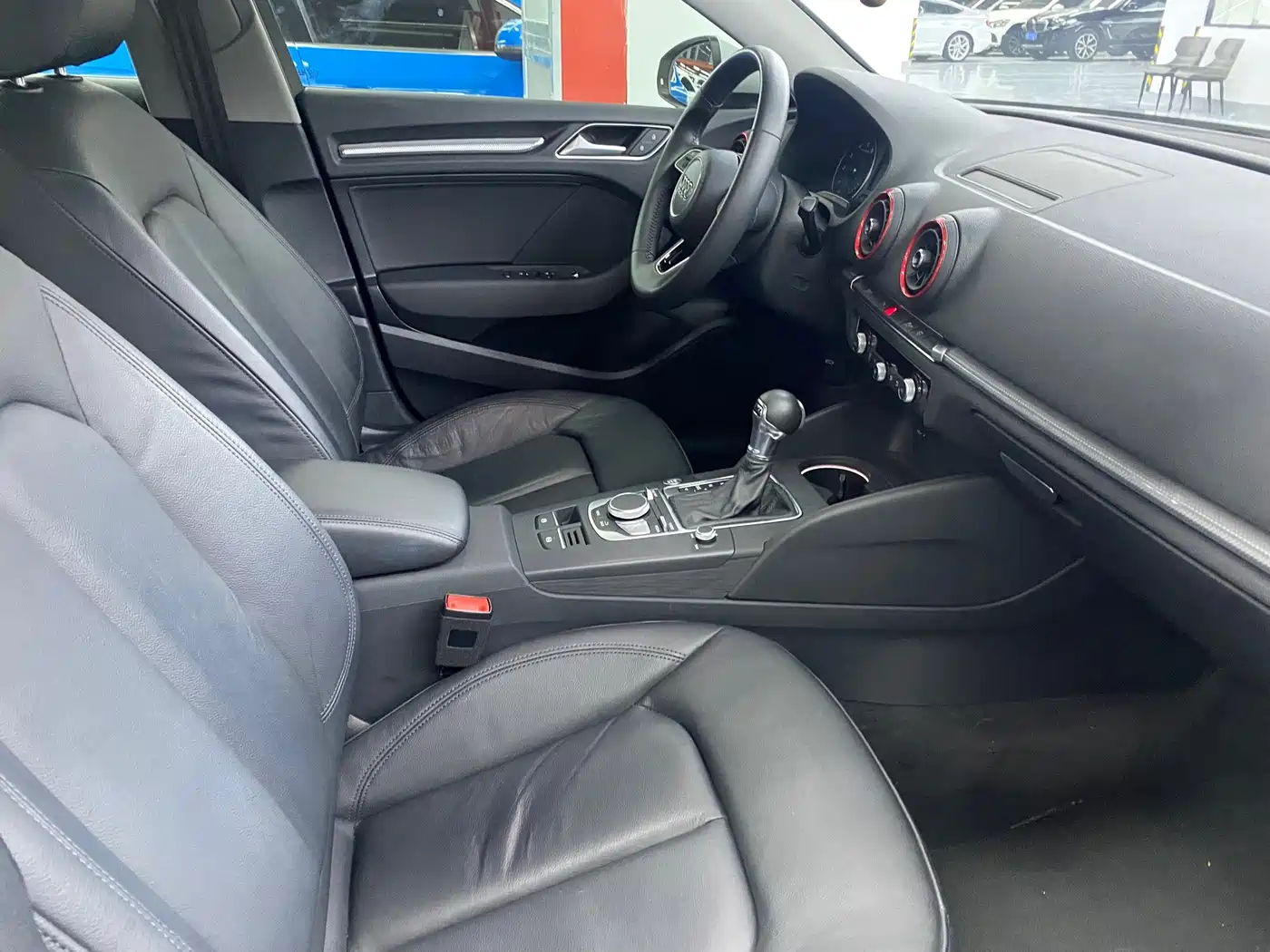 Photo 6 - Audi A3