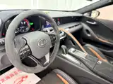 Фото 4 - Lexus LC