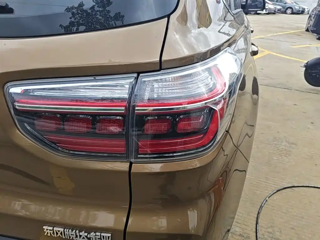 Kia Sportage 2018 2.0L Automatic Smart Luxury (China V) фото 8