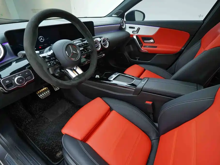 Mercedes-Benz A-Class AMG 2024 2024 Facelift AMG A 35 L 4MATIC