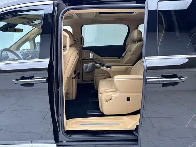 Voyah Auto Voyah Dreamer 2025 PHEV AWD Flagship Kunpeng Edition фото 14