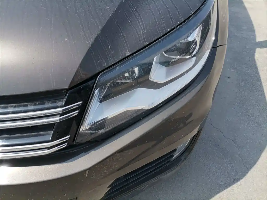 Volkswagen Tiguan 2016 280TSI Automatic 2WD Silk Road Fashion Edition фото 24