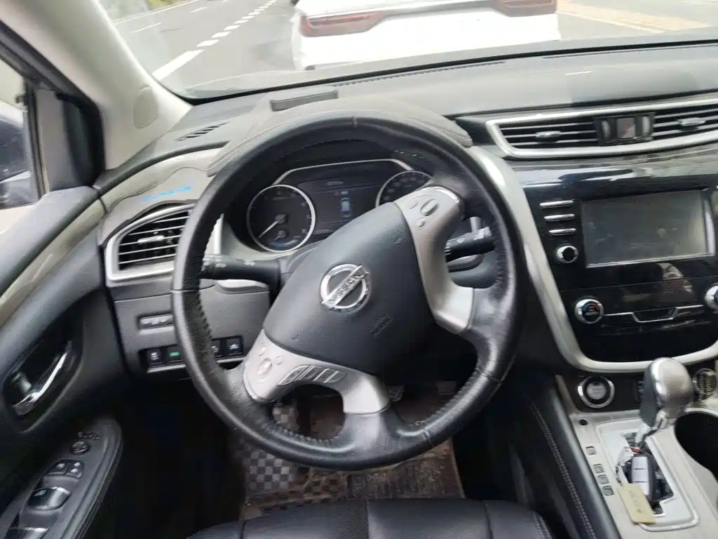Photo 11 - Nissan Murano