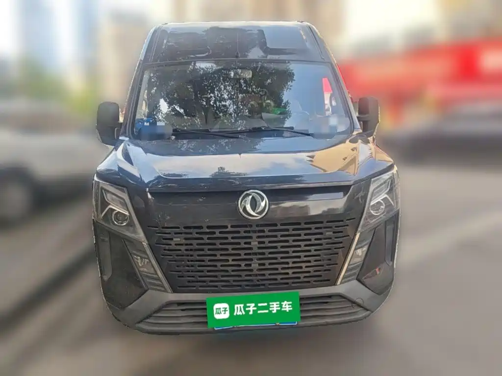 Dongfeng Yufeng Yufeng 2024 2023 V9+ 2.0T Manual RWD Multi-function Medium Wheelbase High Roof 7/8/9 Seater