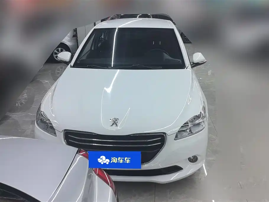 Peugeot 301 2014 1.6L Automatic Comfort Edition фото 2