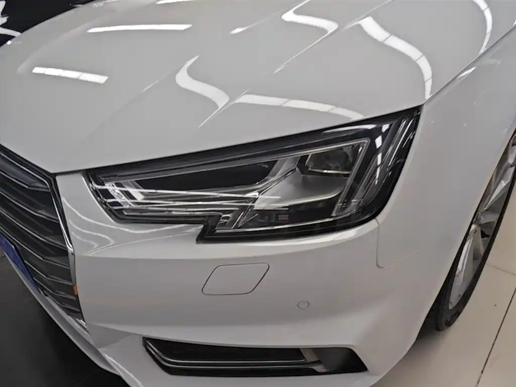 Audi A4L 2018 30th Anniversary 40 TFSI Fashion фото 24