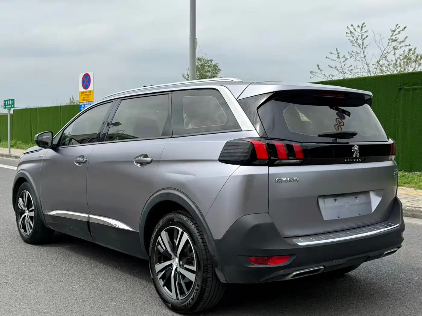Peugeot 5008 2017 380THP 7-seat Elite Edition фото 6