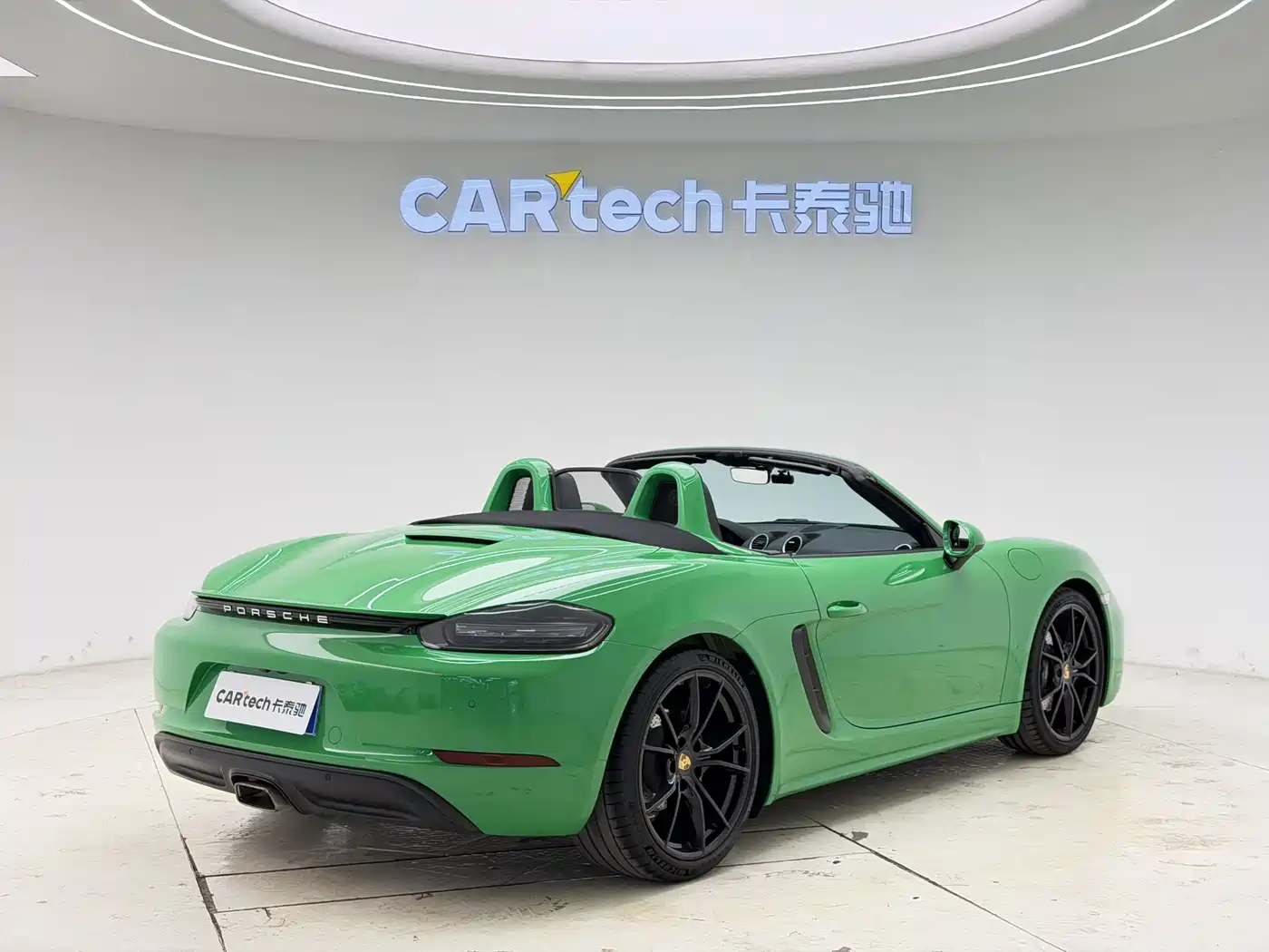 Porsche 718 2023 Boxster Style Edition 2.0T фото 4