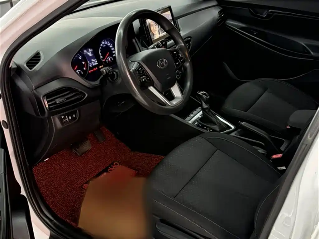 Hyundai Elantra 2018 1.6L Automatic Pleasing Edition GL China VI фото 10